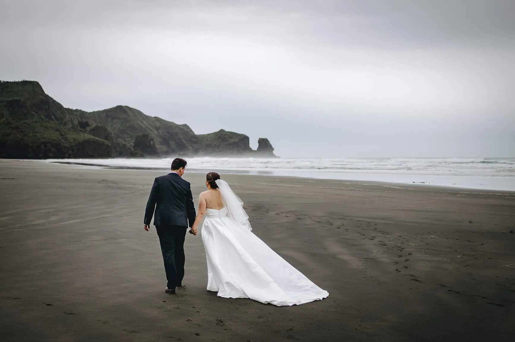 Of Rain and Romance: A Moody Flaxmere House Love Story