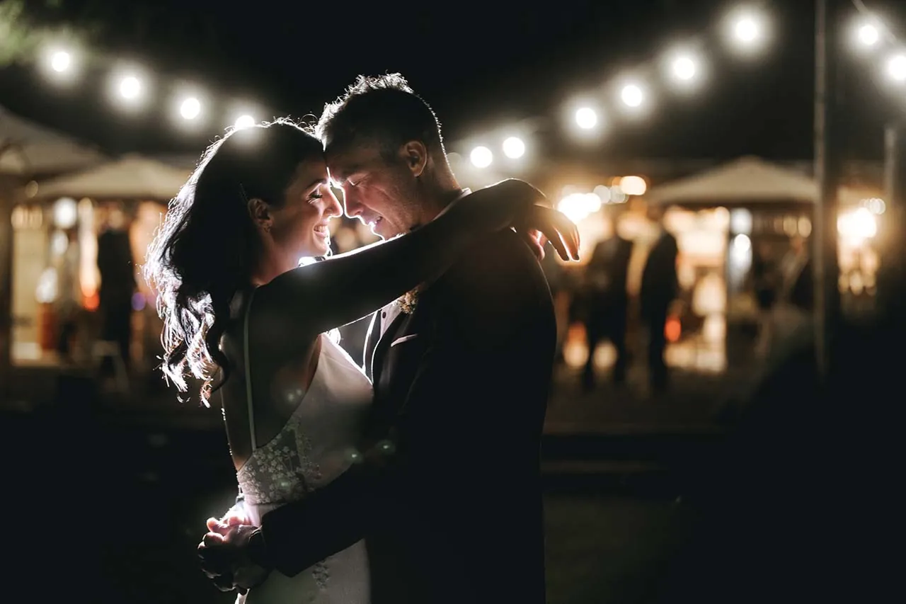 Te miro woolshed night first dance