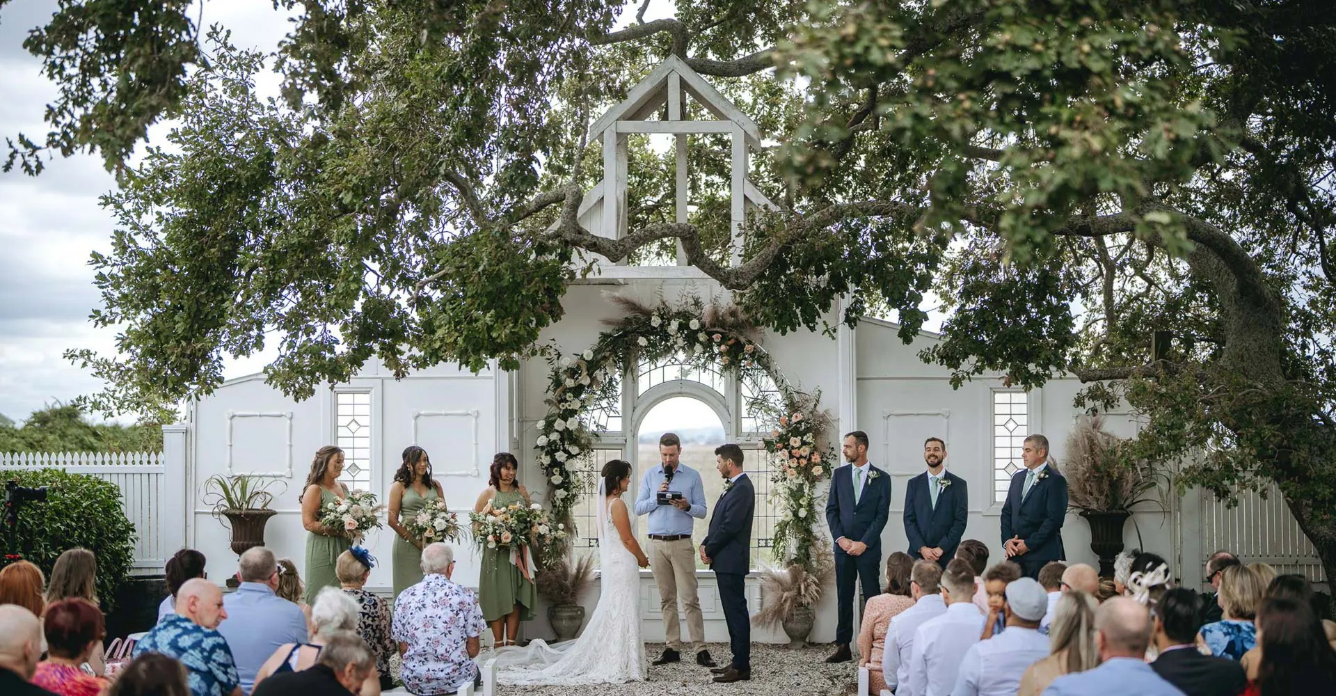 Waikato garden wedding ceremony venue guide
